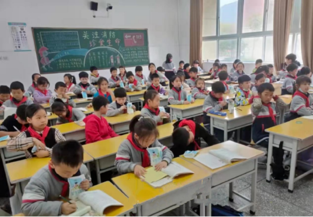 未來可期 健康護航丨花花牛乳業(yè)集團取得學(xué)生飲用奶常、低溫發(fā)酵乳生產(chǎn)資質(zhì)