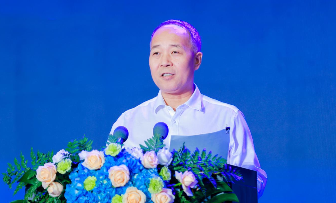 啟航新征程 點(diǎn)亮新賽道丨花花牛乳業(yè)集團(tuán)參加第十四屆中國(guó)奶業(yè)大會(huì)暨D20峰會(huì)，榮獲“中國(guó)乳制品生產(chǎn)企業(yè)現(xiàn)代化等級(jí)5A級(jí)”評(píng)定殊榮