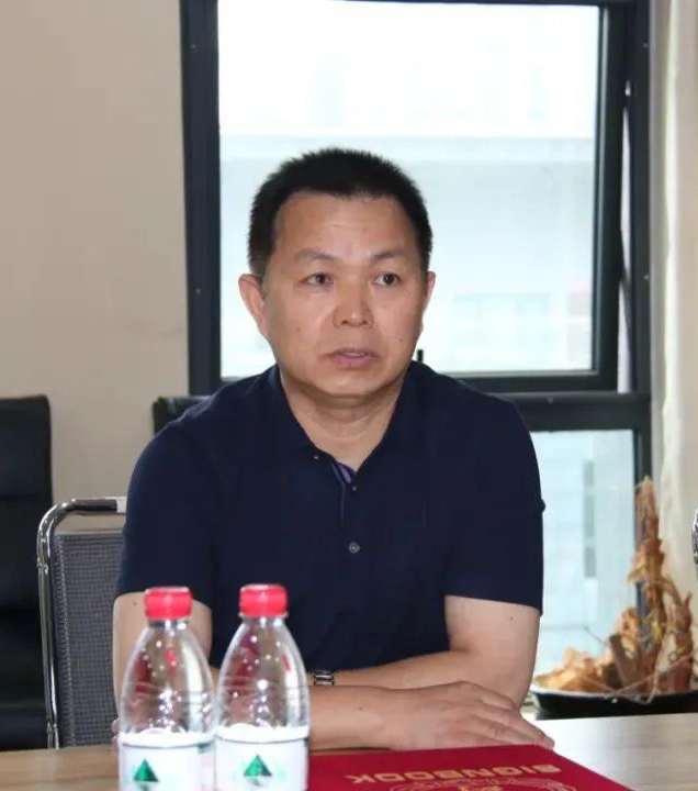 愛心奶情系學(xué)子，公益情溫暖人心—河南花花牛乳業(yè)集團(tuán)助力基金會“圓夢計劃?一杯奶”公益項(xiàng)目，愛心捐贈善款50萬元！