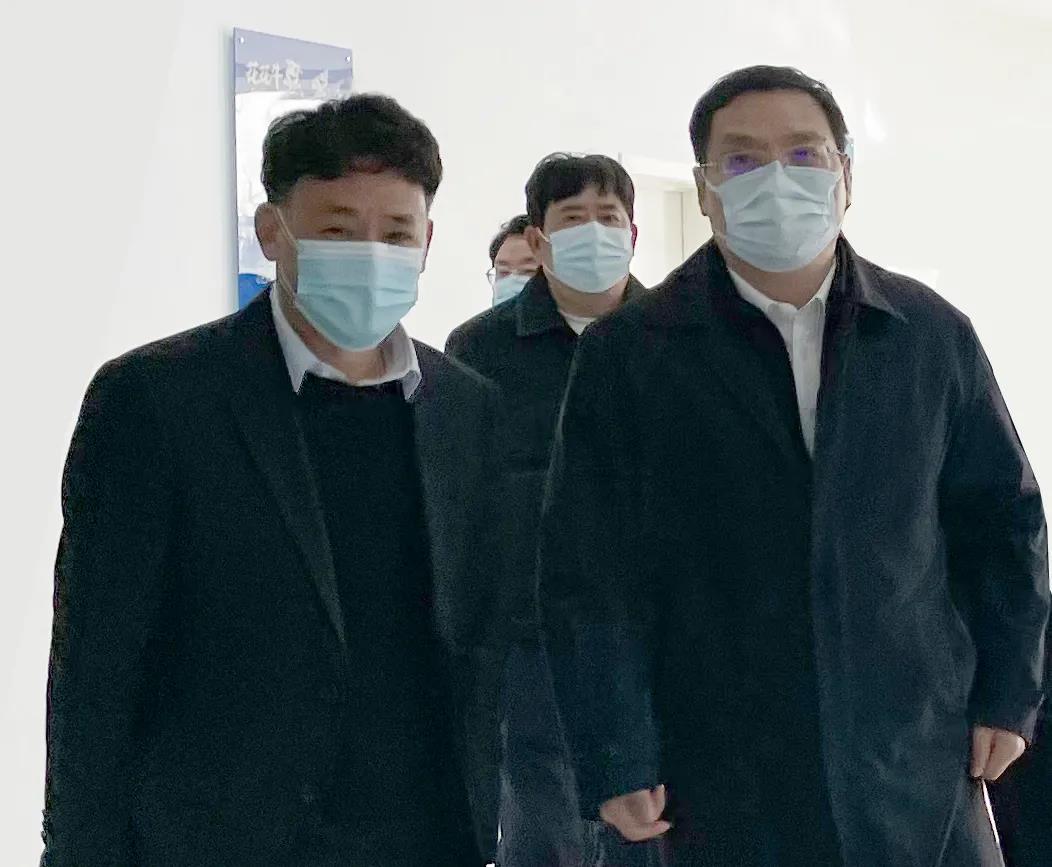 快訊 | 駐馬店市委副書記、市長(zhǎng)李躍勇一行蒞臨花花牛乳業(yè)集團(tuán)平輿瑞亞牧場(chǎng)調(diào)研