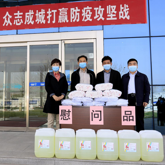 鄭州市人大副主任孫黎、市政府副市長李喜安一行 蒞臨花花牛開展“三送一強(qiáng)”活動