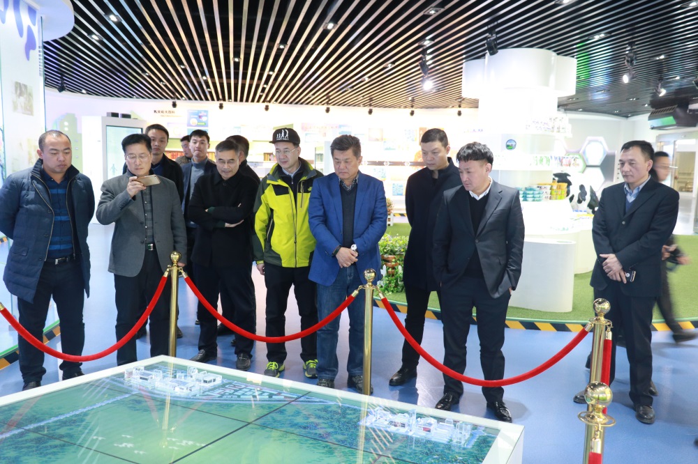 涉農(nóng)企業(yè)強(qiáng)強(qiáng)聯(lián)合，“抱團(tuán)取暖”共迎企業(yè)發(fā)展的春天